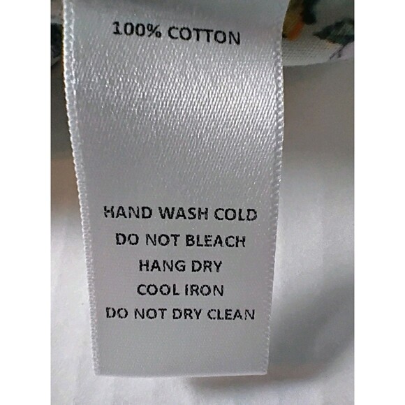 Things Between Women's Floral Print‎ Smocked Waist Shorts Size M - Picture 5 of 6